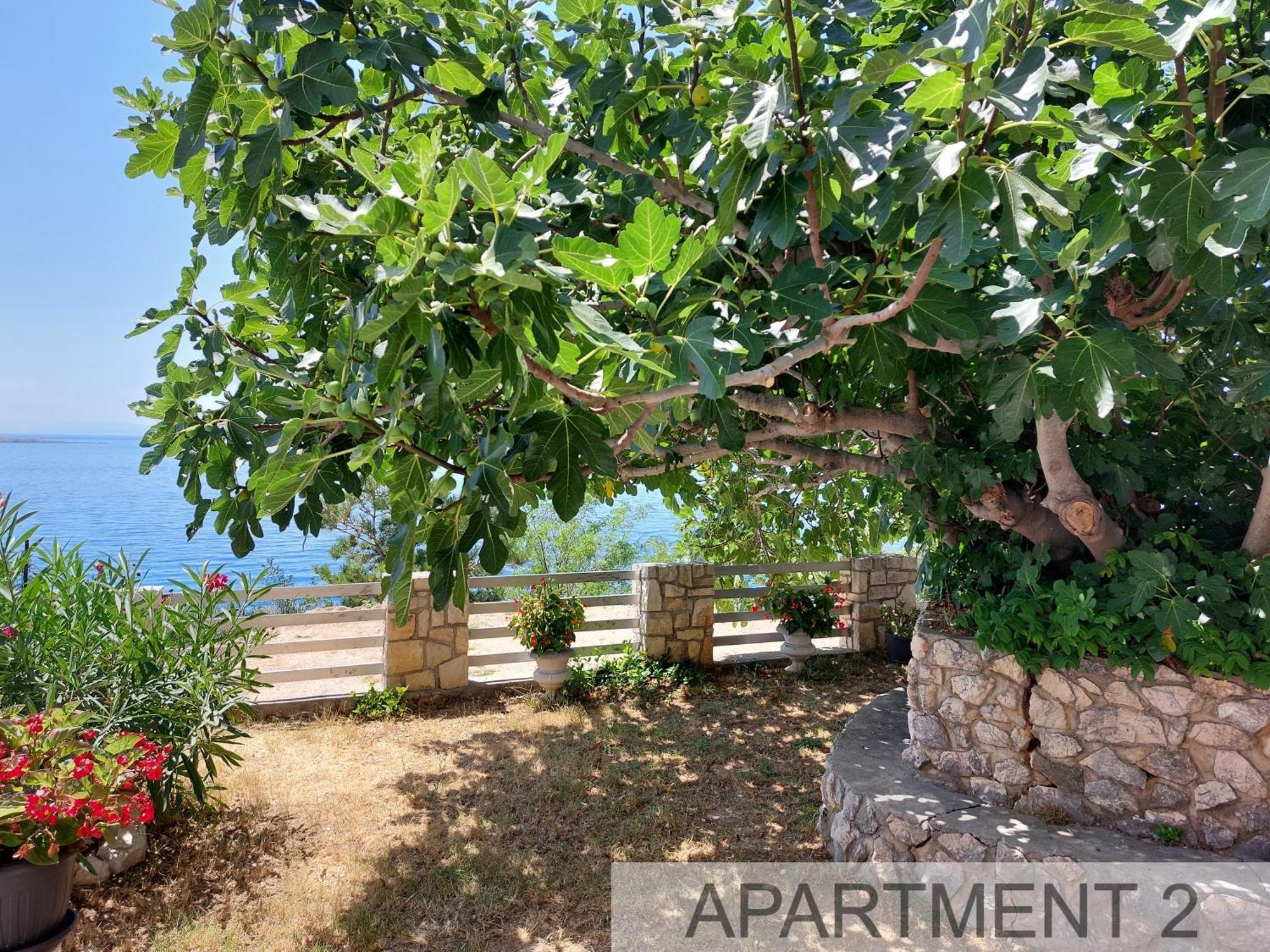 Stara Baška Apartmani Denis מראה חיצוני תמונה
